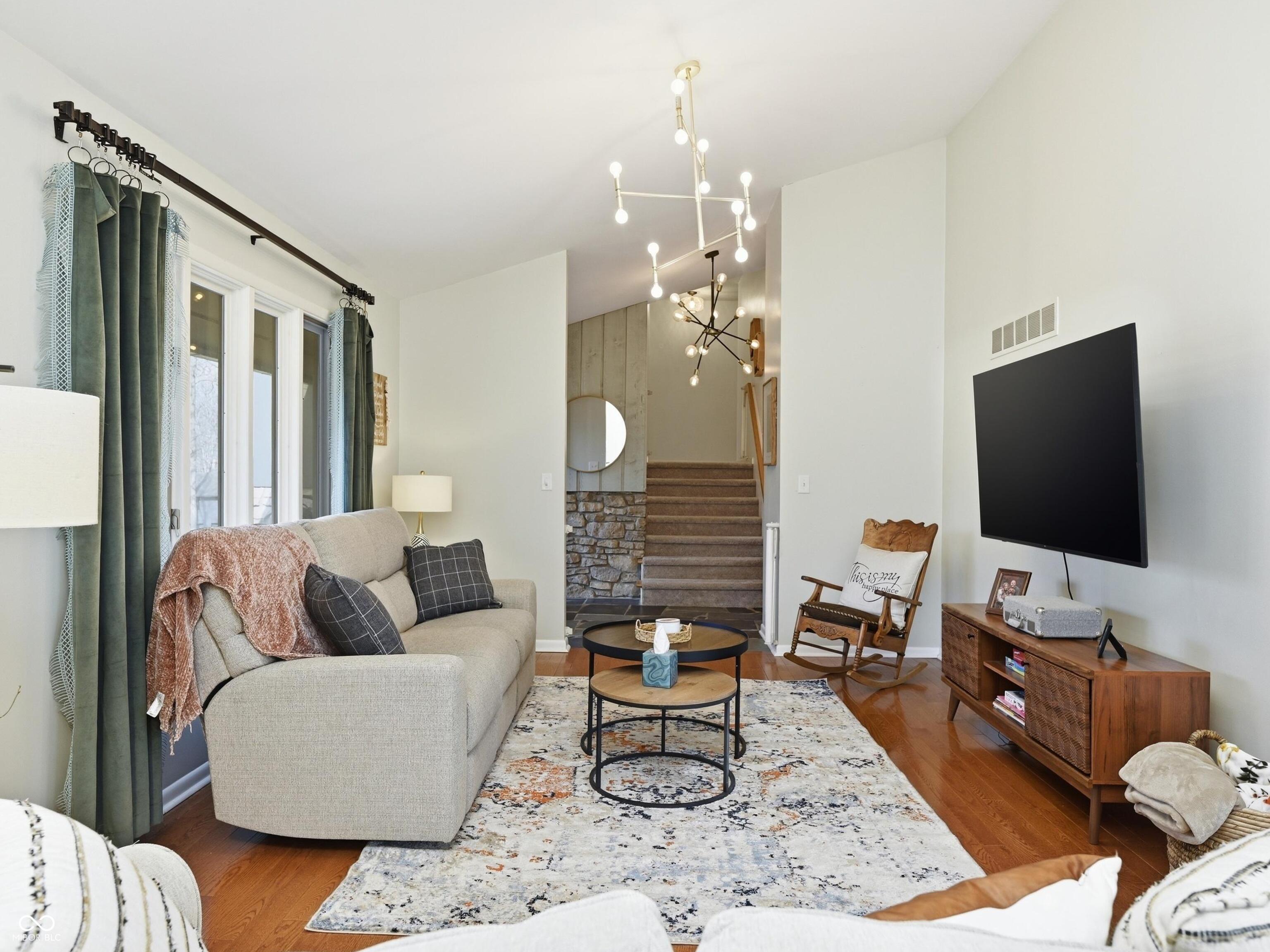 6243 Bramshaw Road Indianapolis, IN 46220 - Photo 10 of 48