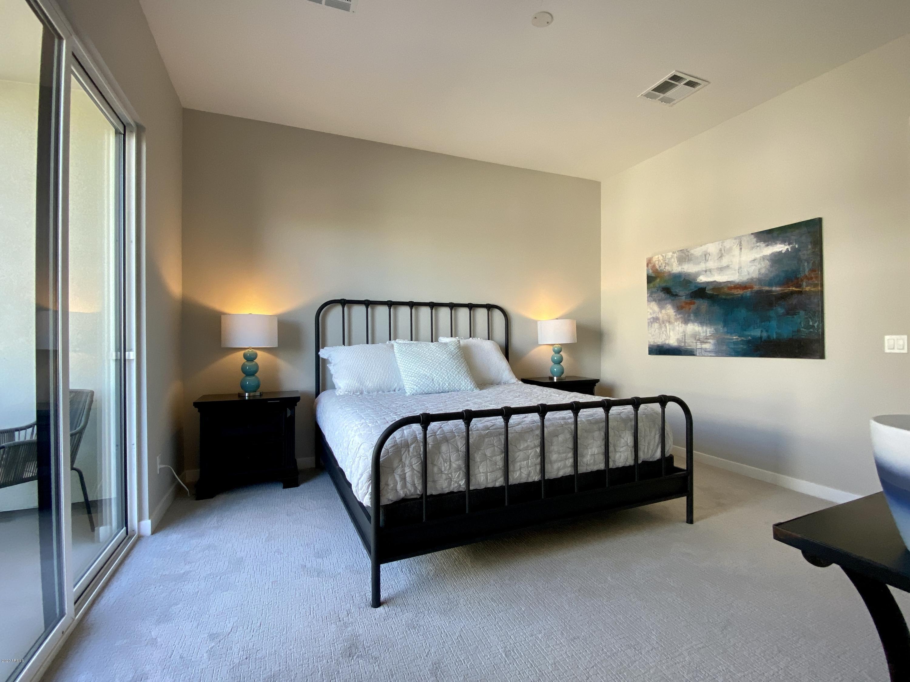 6301 North 12th Street, Unit 6 Phoenix, AZ 85014 - Photo 11 of 23 Master Bedroom