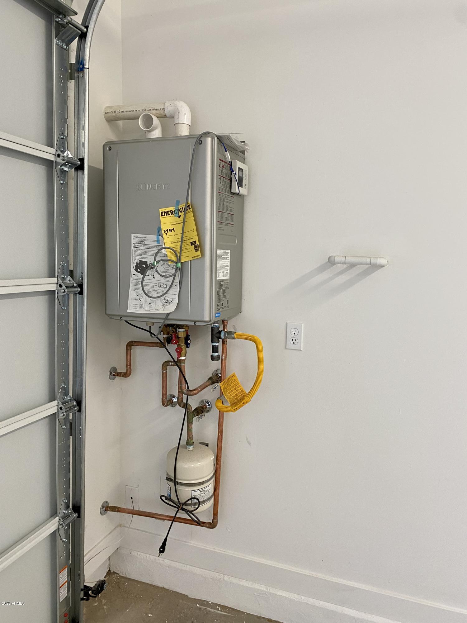 6301 North 12th Street, Unit 6 Phoenix, AZ 85014 - Photo 17 of 23 Tankless Hot Water