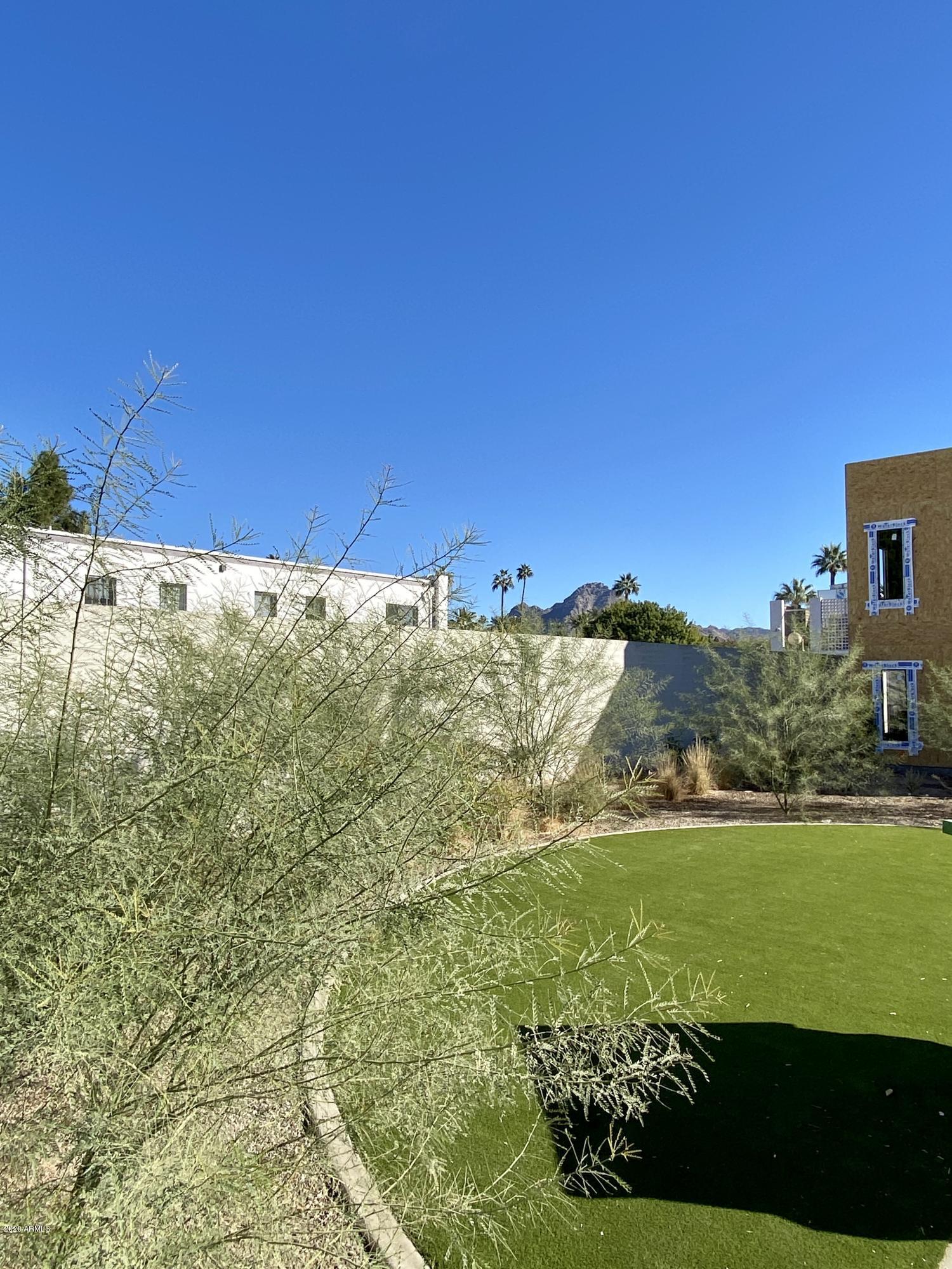 6301 North 12th Street, Unit 6 Phoenix, AZ 85014 - Photo 18 of 23 Community Greenbelt