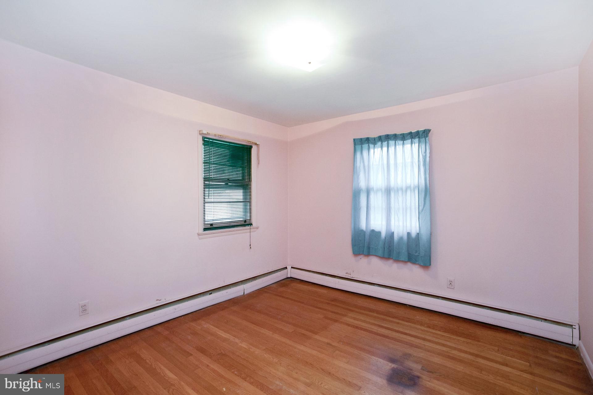 2815 Holland Cliffs Road Huntingtown, MD 20639 - Photo 12 of 21 2nd bedroom