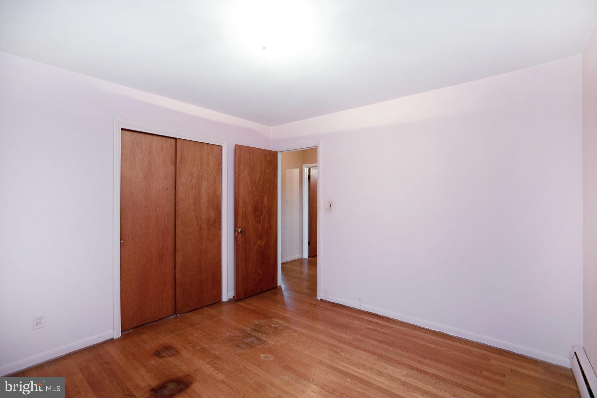 2815 Holland Cliffs Road Huntingtown, MD 20639 - Photo 13 of 21 2nd bedroom