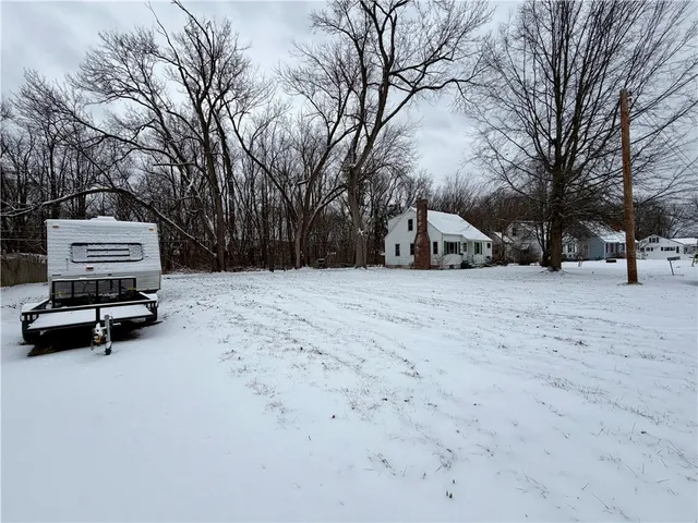 $140,000 | 43 Hampton Road, Southport, NY 14904