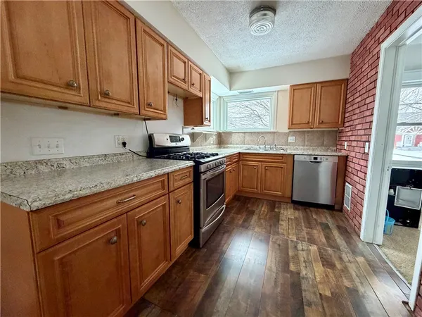 $136,000 | 43 Hampton Road, Southport, NY 14904