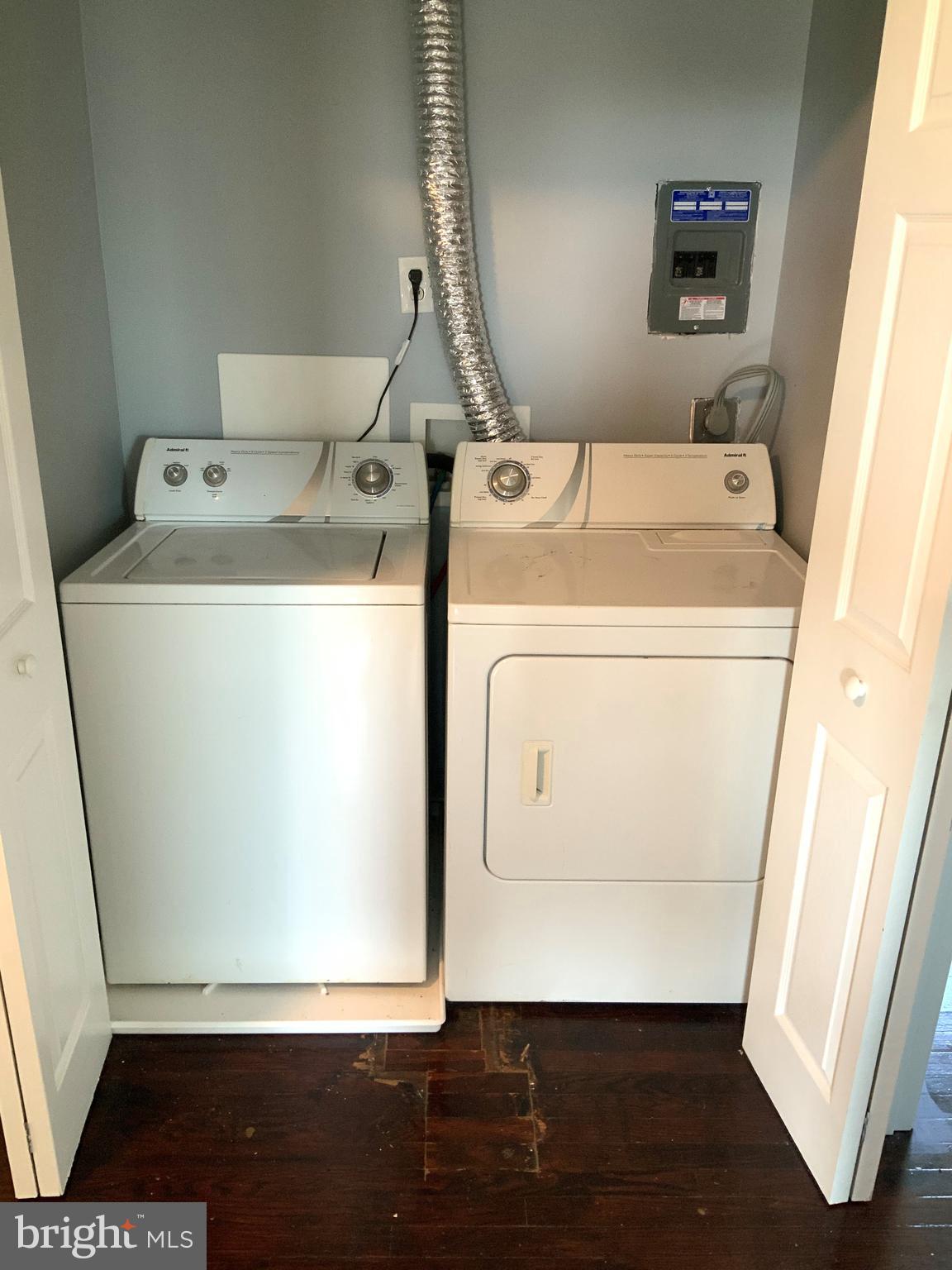 6209 York Road, Unit A Baltimore, MD 21212 - Photo 22 of 31 a utility room with dryer and washer