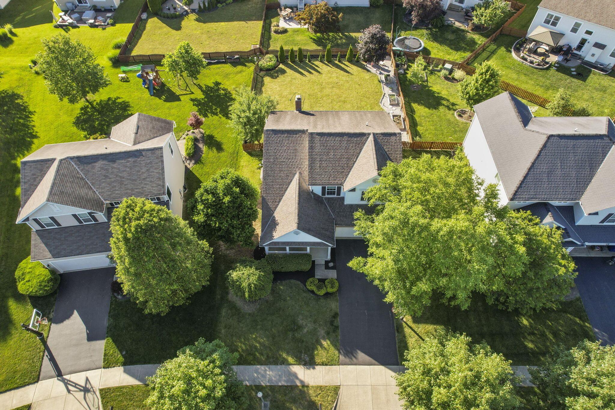 512 Apple Valley Circle Delaware, OH 43015 - Photo 73 of 82 76-web-or-mls-dji_fly_20240612_183638_22