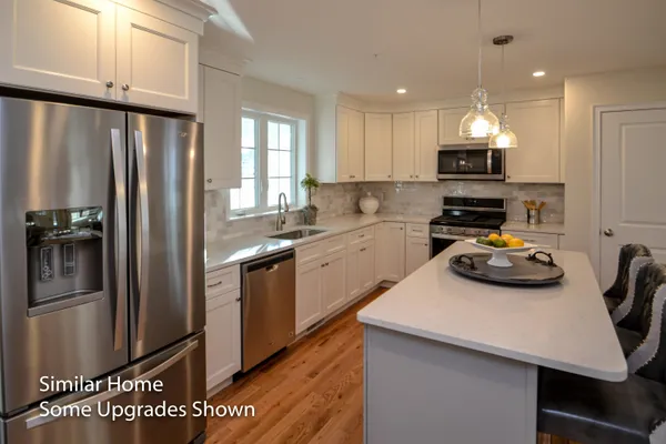 $753,750 | 6 Byrne Circle, Unit 63, Brentwood, NH 03833