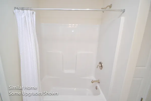 $753,750 | 6 Byrne Circle, Unit 63, Brentwood, NH 03833