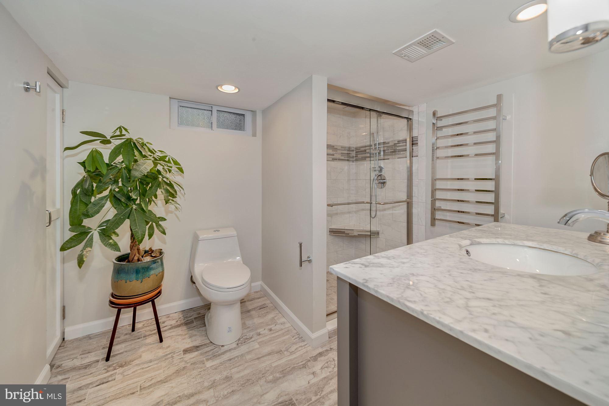 1816 Sanford Road Silver Spring, MD 20902 - Photo 22 of 30 Gallery Image 22