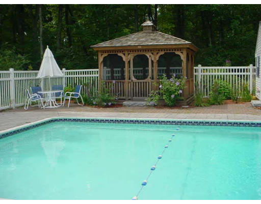 8 Hadley Road Pepperell, MA 01463 - Photo 14 of 22 Gallery Image 14