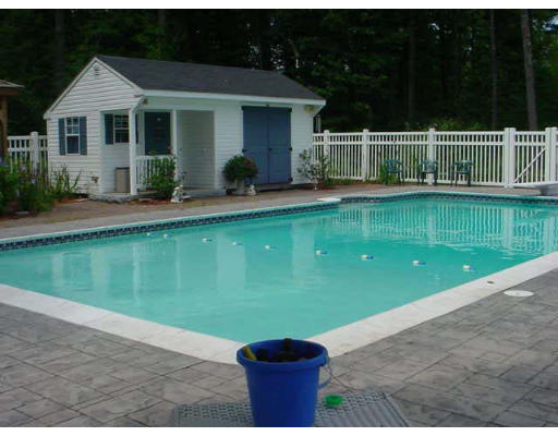 8 Hadley Road Pepperell, MA 01463 - Photo 21 of 22 Gallery Image 21
