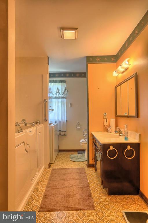 8236 Elizabethtown Road Elizabethtown, PA 17022 - Photo 14 of 19
