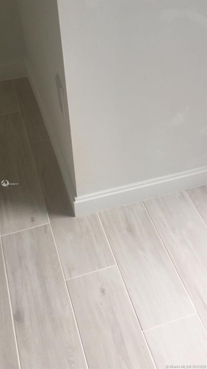 45 Southwest 9th Street, Unit 1710 Miami, FL 33130 - Photo 7 of 16