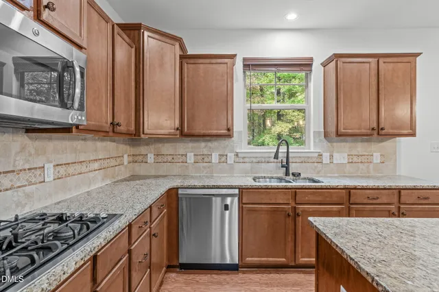 $650,000 | 900 Bay Bouquet Lane, Apex, NC 27523