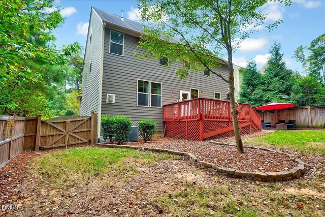 $650,000 | 900 Bay Bouquet Lane, Apex, NC 27523