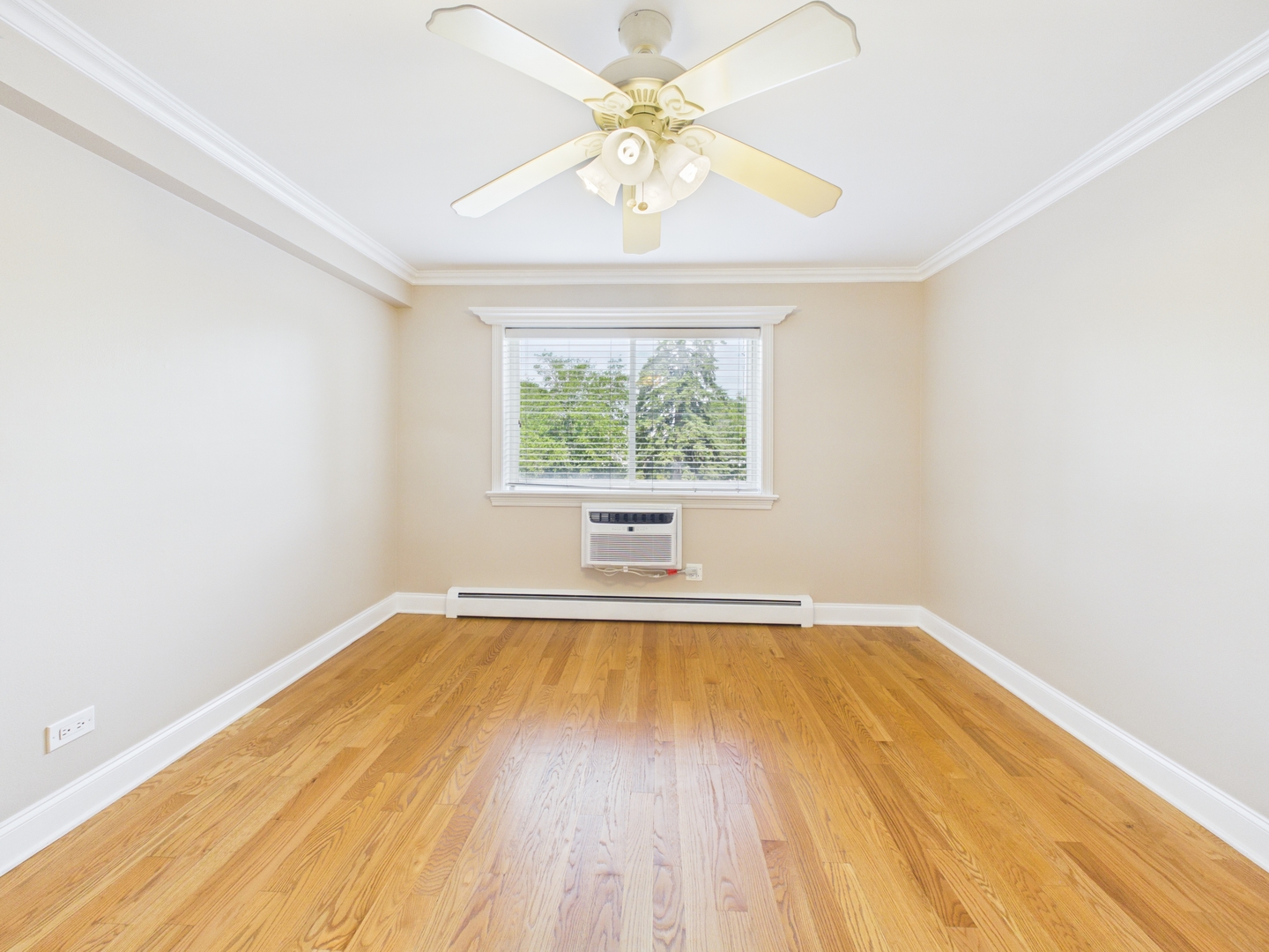 2210 South Goebbert Road, Unit 226 Arlington Heights, IL 60005 - Photo 27 of 49 Gallery Image 27