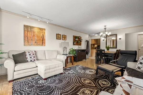 $785,000 | 33 Pond Avenue, Unit 603, Brookline, MA 02445