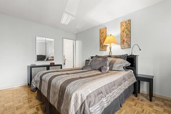 $785,000 | 33 Pond Avenue, Unit 603, Brookline, MA 02445