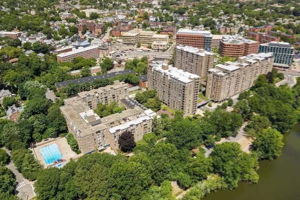 $785,000 | 33 Pond Avenue, Unit 603, Brookline, MA 02445