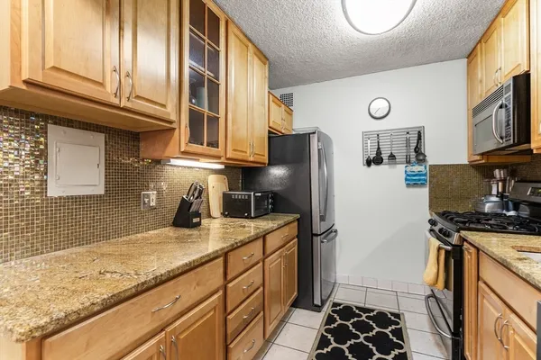 $785,000 | 33 Pond Avenue, Unit 603, Brookline, MA 02445