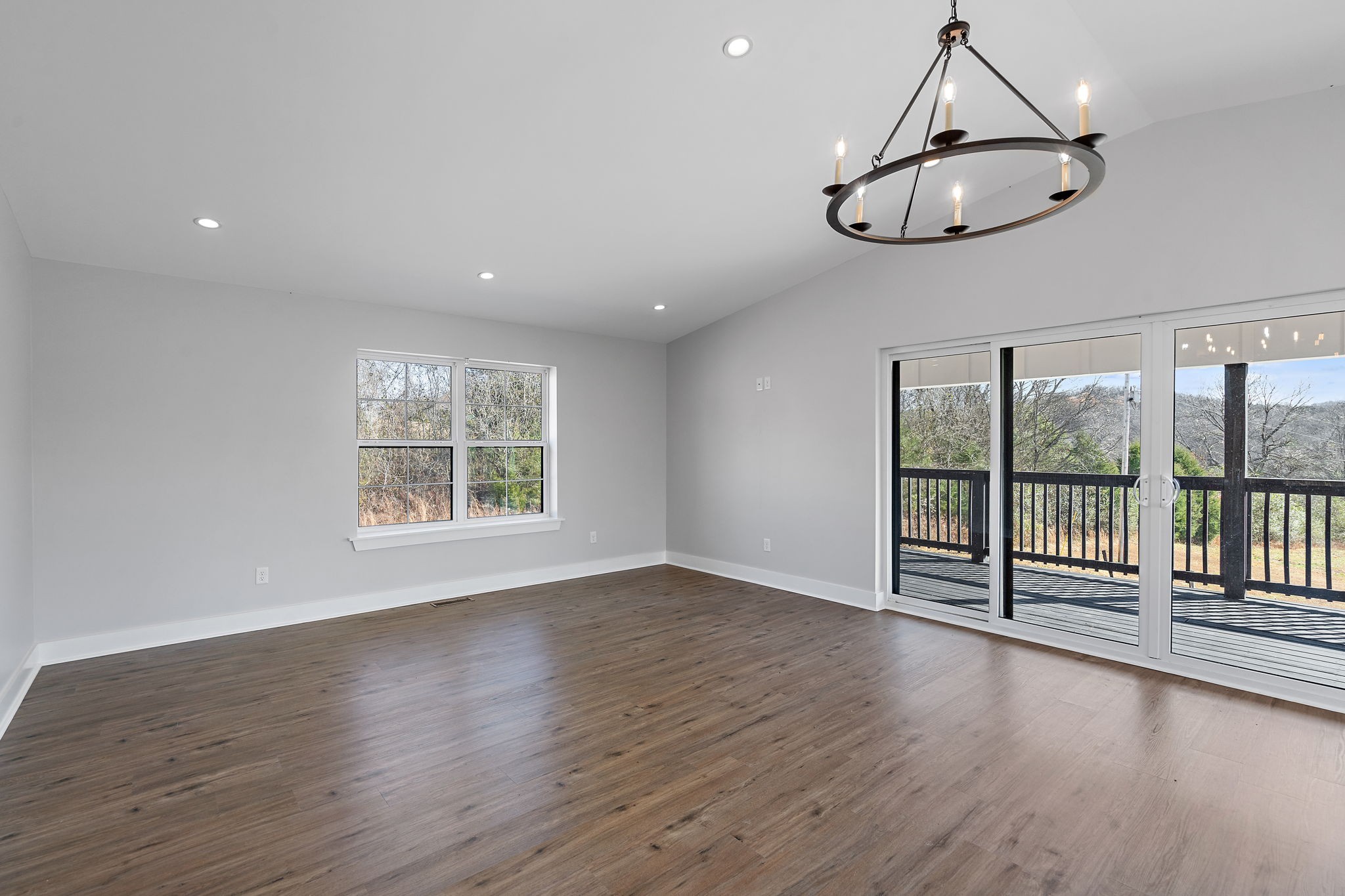 2055 Dowell Branch Road Columbia, TN 38401 - Photo 4 of 35 Gallery Image 4