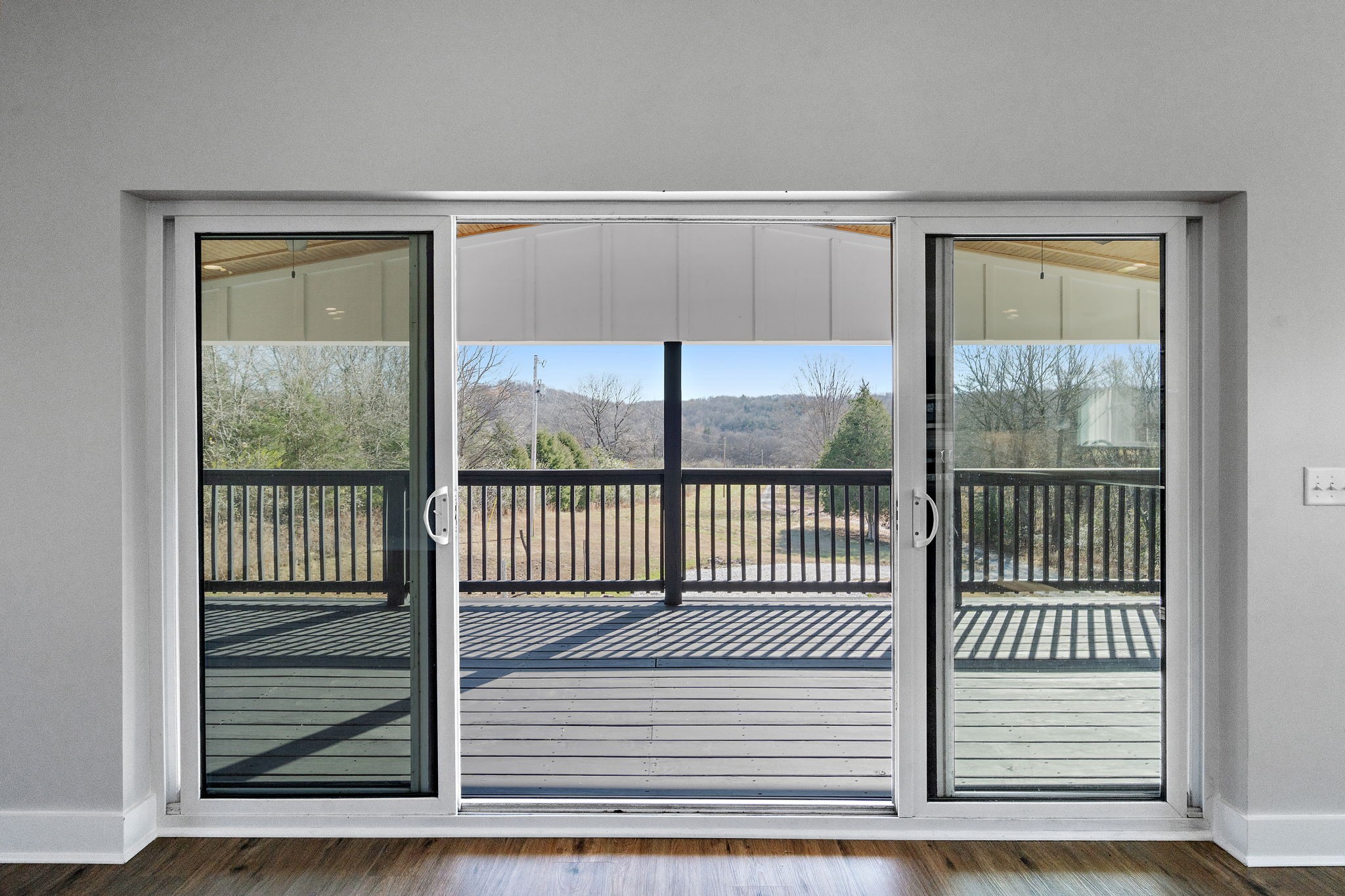 2055 Dowell Branch Road Columbia, TN 38401 - Photo 10 of 35 Gallery Image 10
