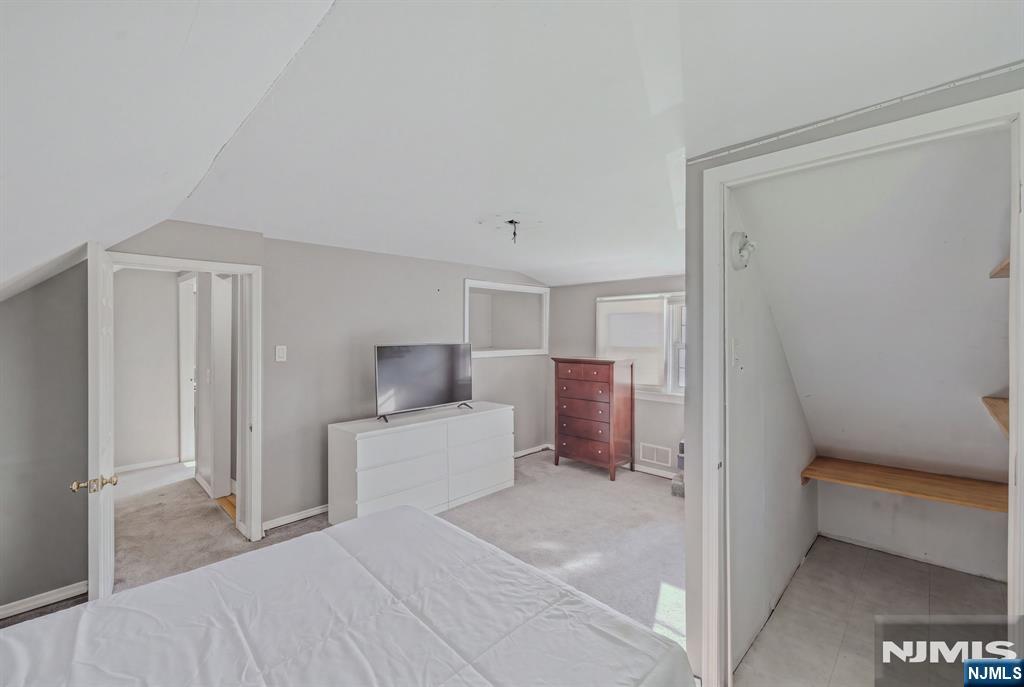 11 Raritan Avenue Paterson, NJ 07503 - Photo 33 of 42 Gallery Image 33