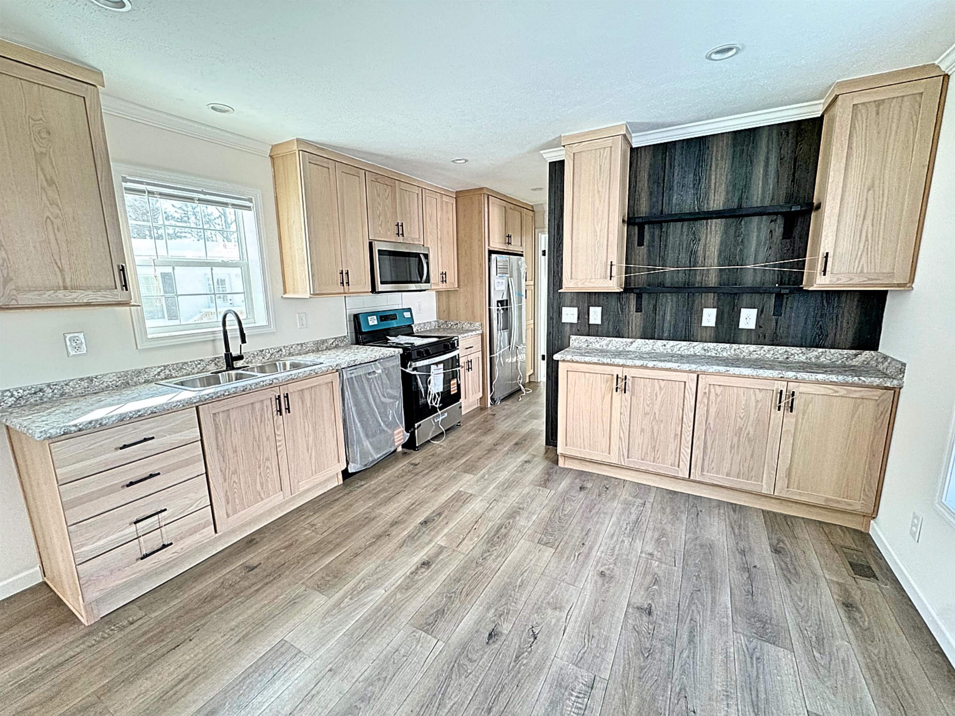 20 True Road, Unit 93 Meredith, NH 03253 - Photo 9 of 23