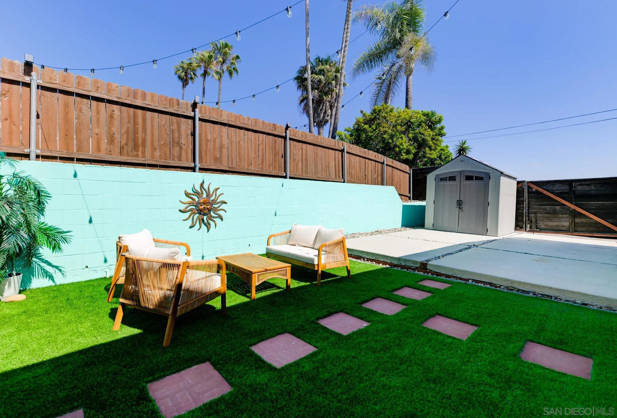 1129 Bonita Drive Encinitas, CA 92024 - Photo 25 of 29