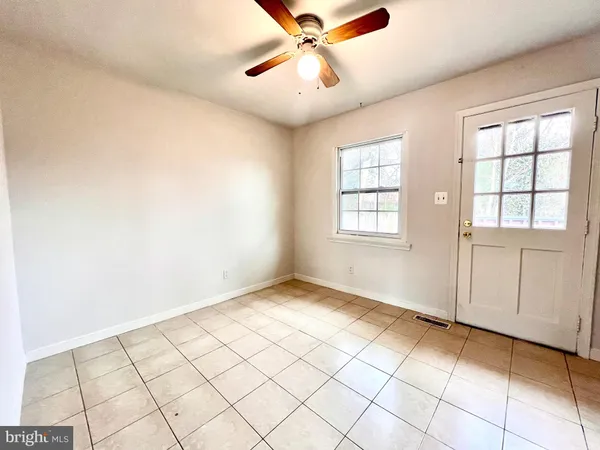 $599,900 | 7219 Beverly Park Drive, Springfield, VA 22150