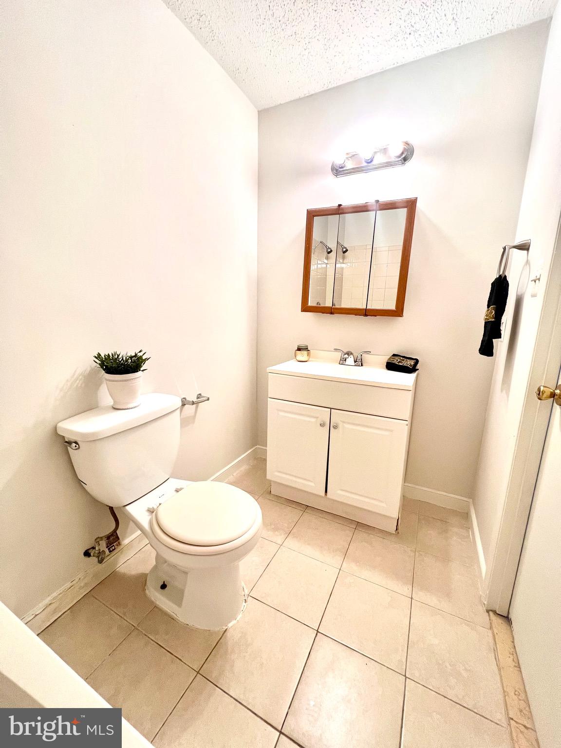 7219 Beverly Park Drive Springfield, VA 22150 - Photo 18 of 35