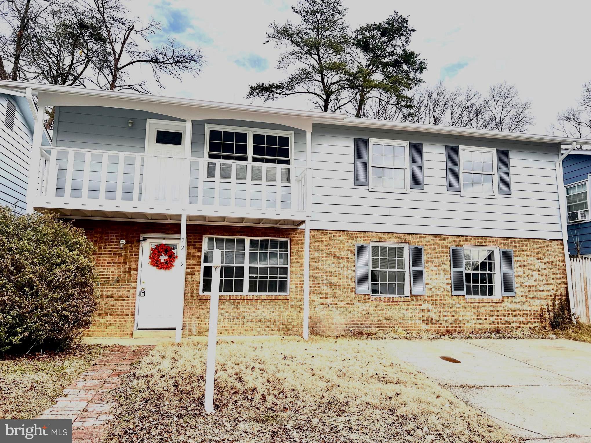 7219 Beverly Park Drive Springfield, VA 22150 - Photo 2 of 35