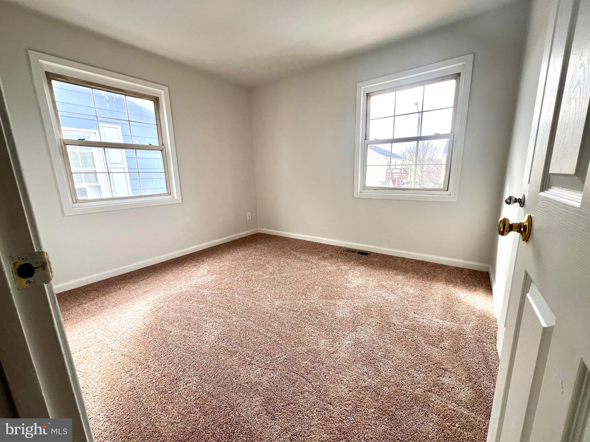 7219 Beverly Park Drive Springfield, VA 22150 - Photo 21 of 35