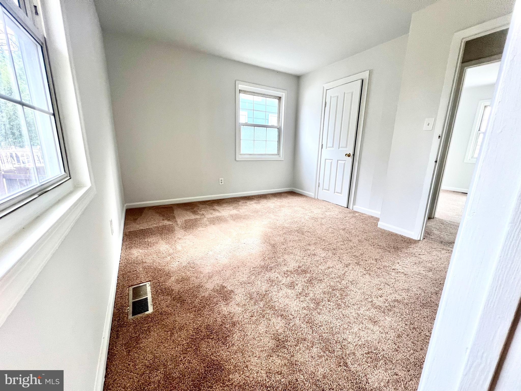 7219 Beverly Park Drive Springfield, VA 22150 - Photo 22 of 35