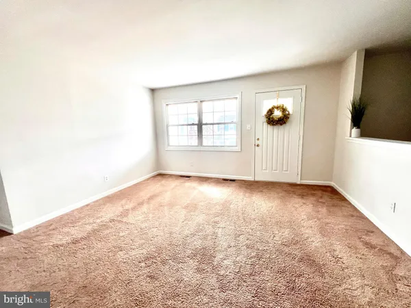 $599,900 | 7219 Beverly Park Drive, Springfield, VA 22150