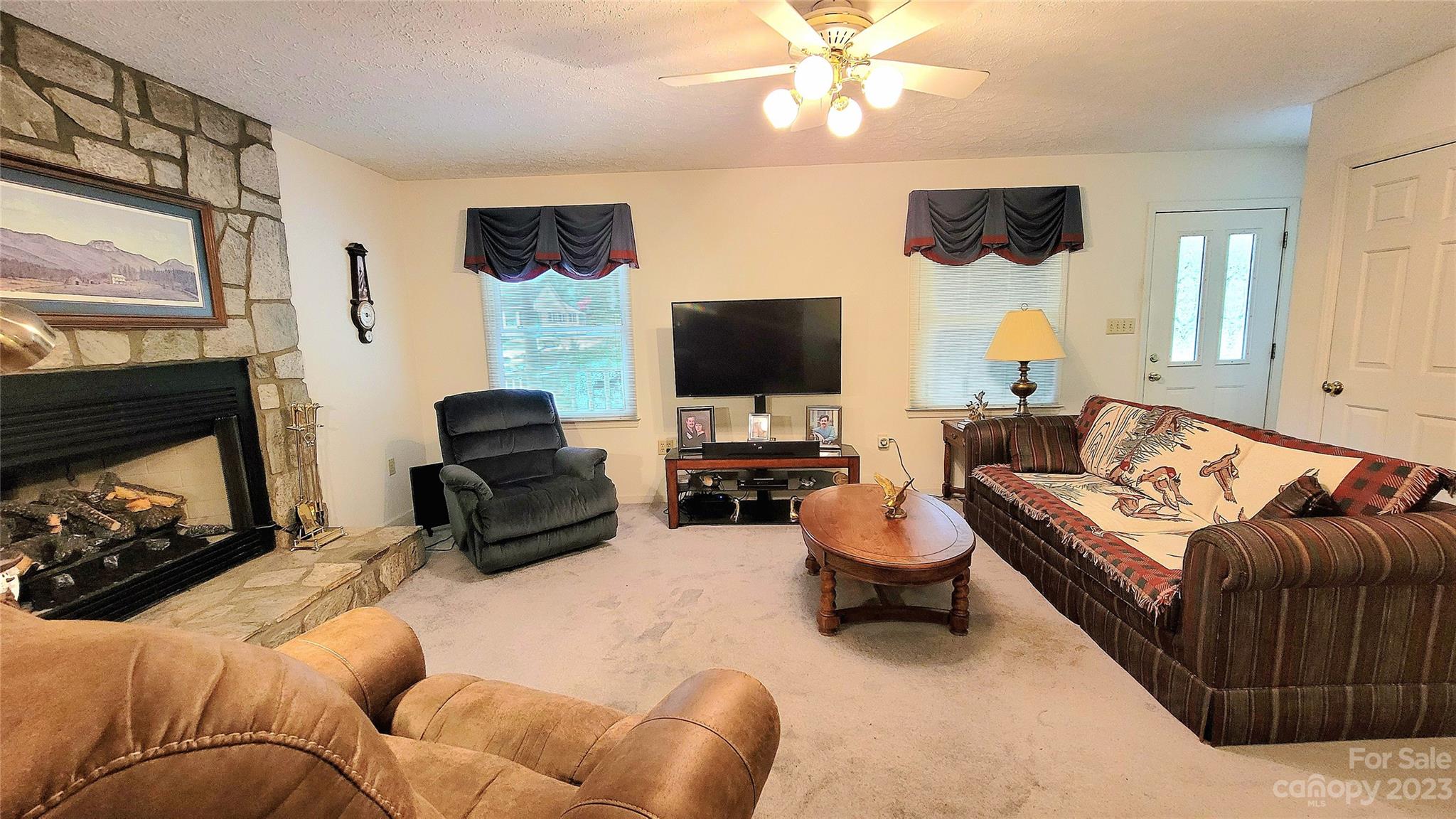 4425 Burkemont Road Morganton, NC 28655 - Photo 9 of 22 Gallery Image 9