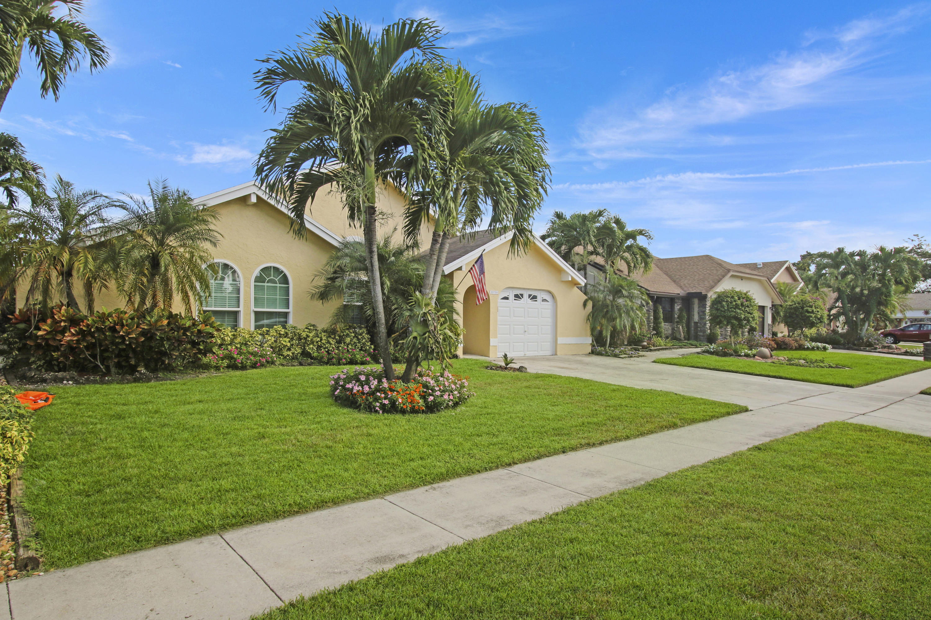 22739 Pickerel Circle Boca Raton, FL 33428 - Photo 2 of 23 House1-52