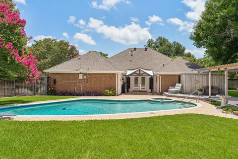 $499,900 | 213 Mesa Drive, Sunnyvale, TX 75182