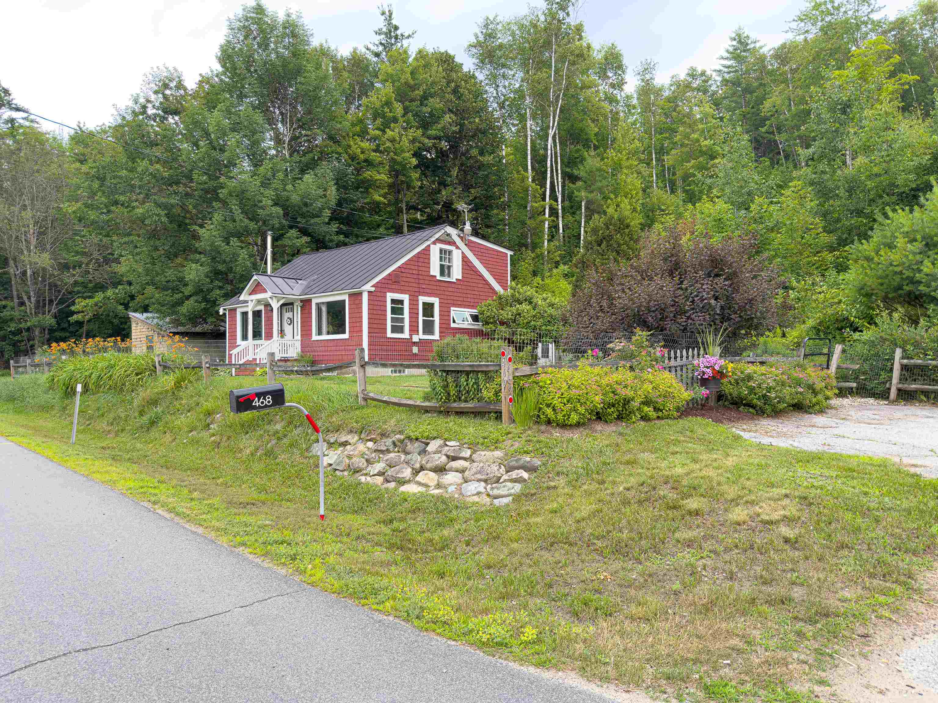 469 Whitefield Road Whitefield, NH 03598 - Photo 1 of 37