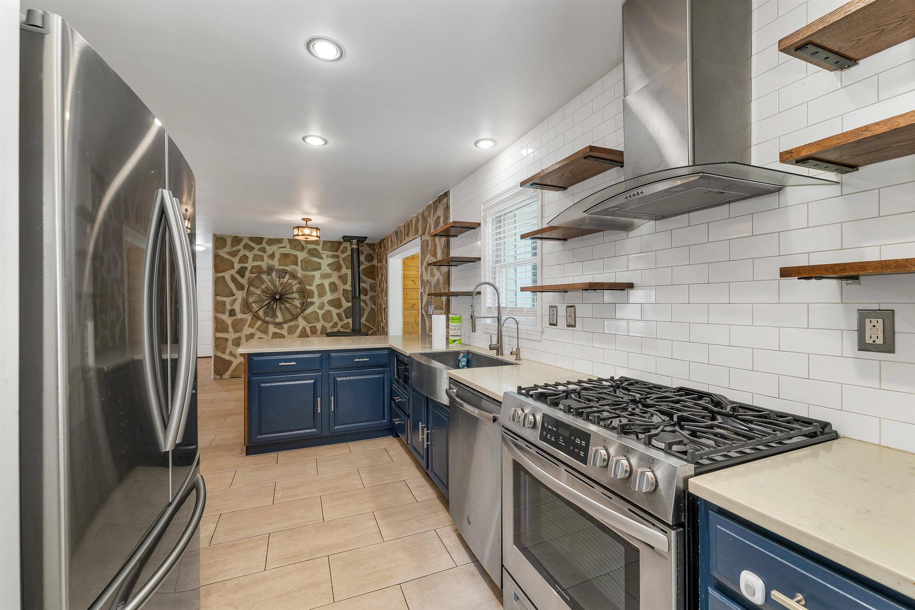729 Acton Ridge Road Wakefield, NH 03830 - Photo 6 of 59 Gallery Image 6