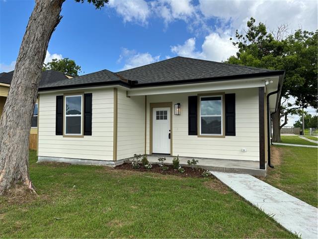 2201 Venus Place Violet, LA 70092 - Photo 2 of 14