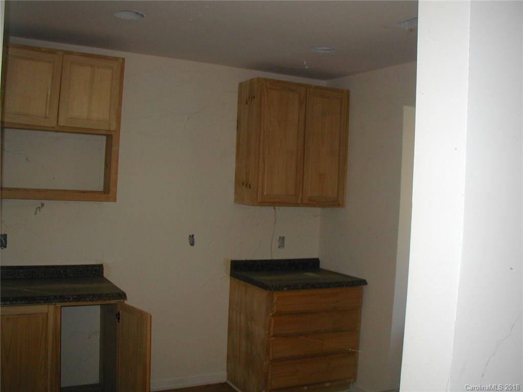 11504 McCoy Road Huntersville, NC 28078 - Photo 4 of 14 Gallery Image 4