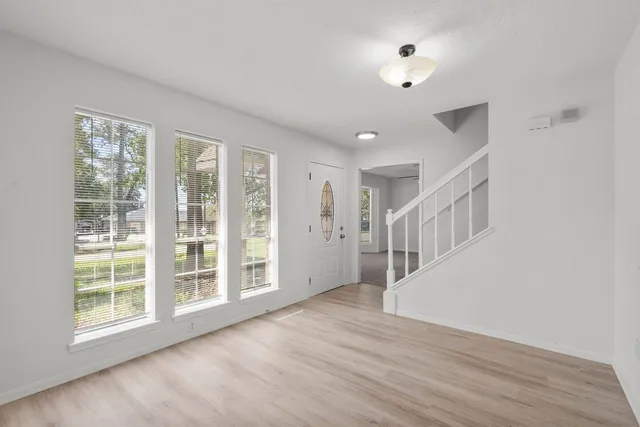 $2,150 | 2102 Silver Moon Trail, Crosby, TX 77532