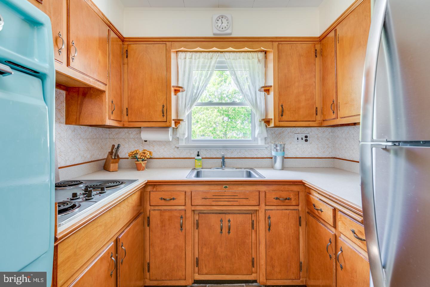 63 Edison Road Cherry Hill, NJ 08034 - Photo 11 of 23
