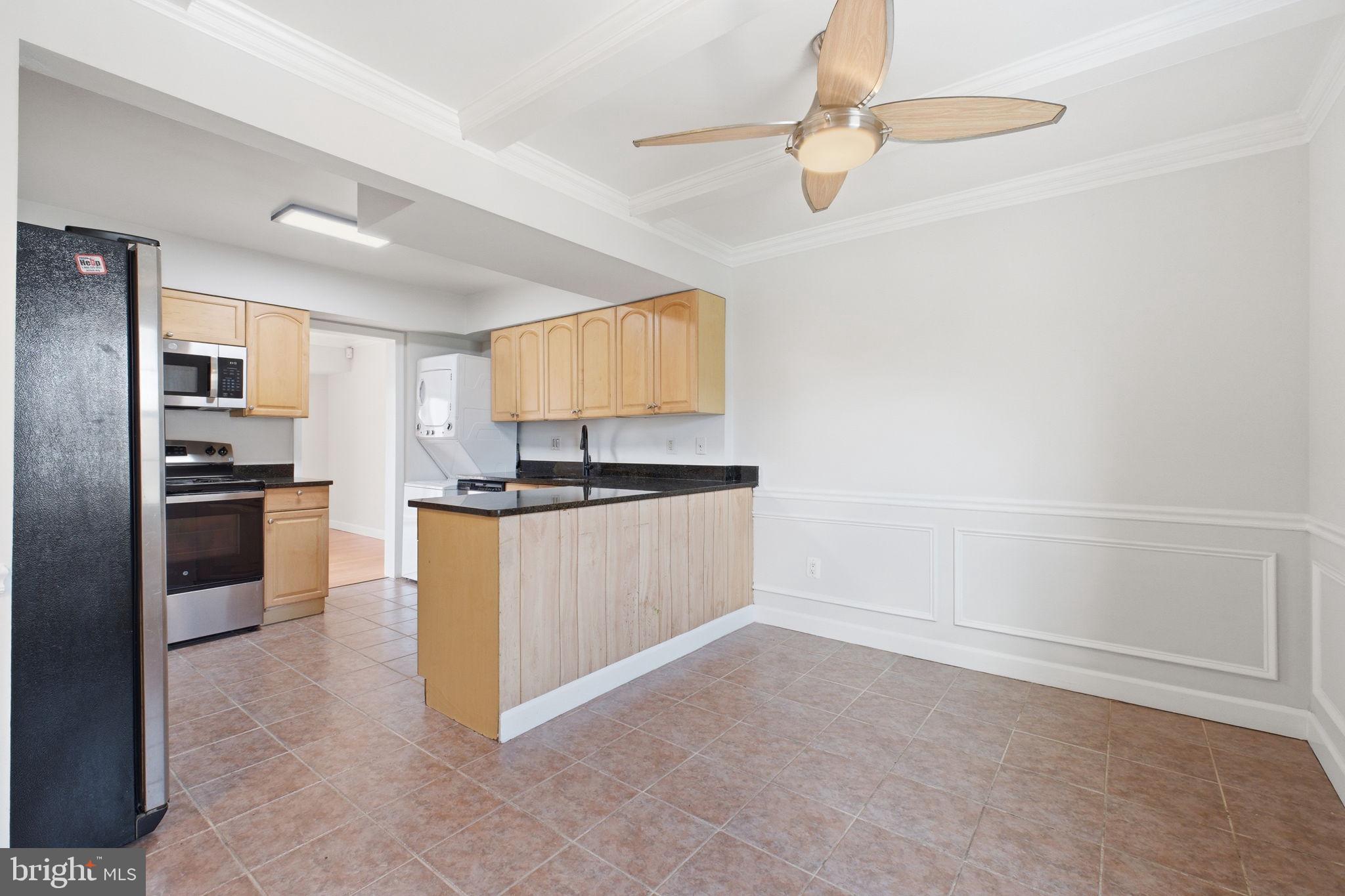 14465 Golden Oak Road Centreville, VA 20121 - Photo 5 of 22 To Kitchen
