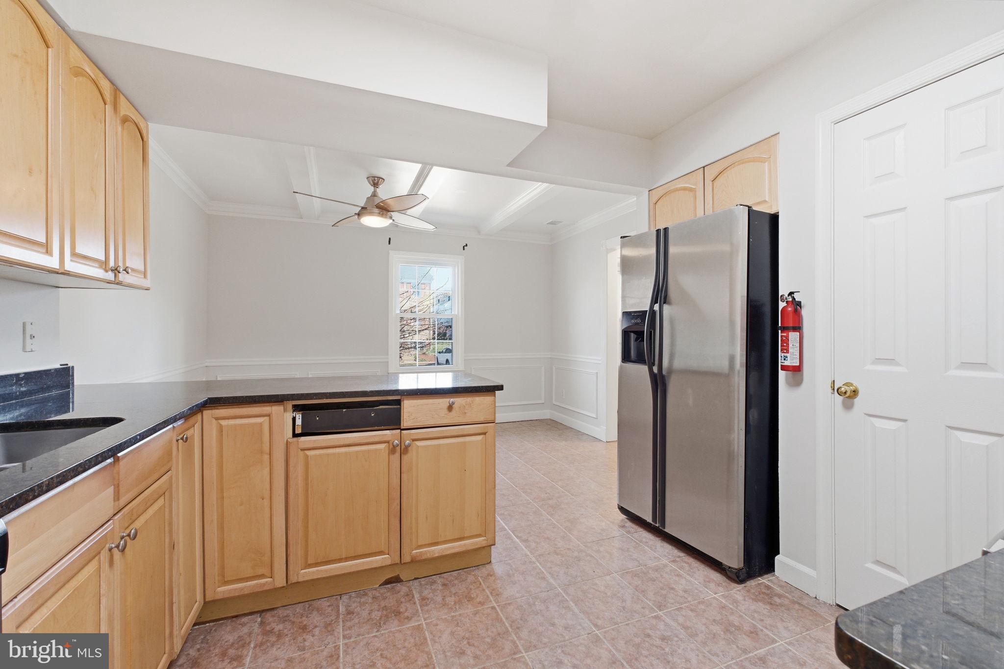 14465 Golden Oak Road Centreville, VA 20121 - Photo 8 of 22 Kitchen View 2