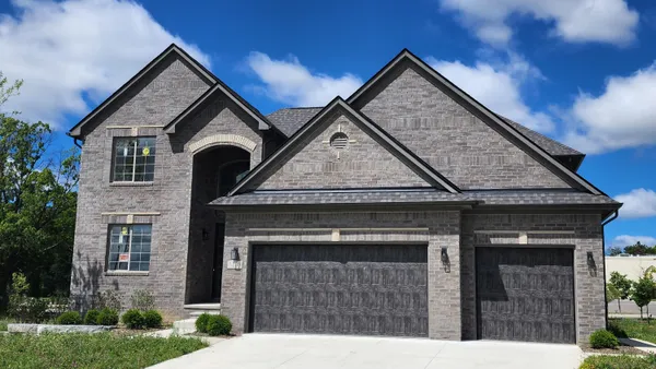 $899,500 | 3110 Raffler Drive, Rochester, MI 48307