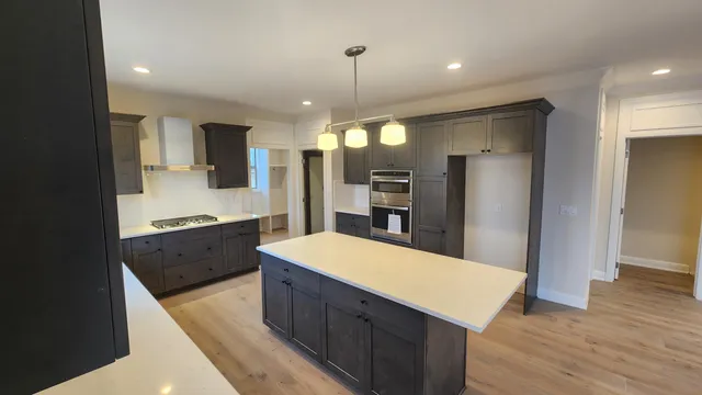 $899,500 | 3110 Raffler Drive, Rochester, MI 48307