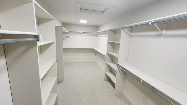 $899,500 | 3110 Raffler Drive, Rochester, MI 48307