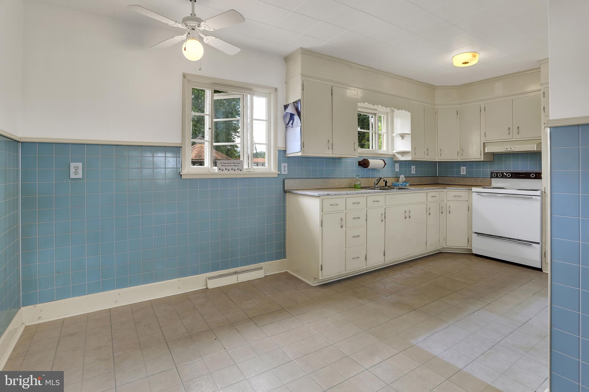 990 Hershey Road Elizabethtown, PA 17022 - Photo 18 of 25 Gallery Image 18